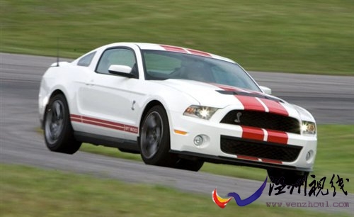 火拼! 野马GT500战克尔维特Grand Sport 汽车之家