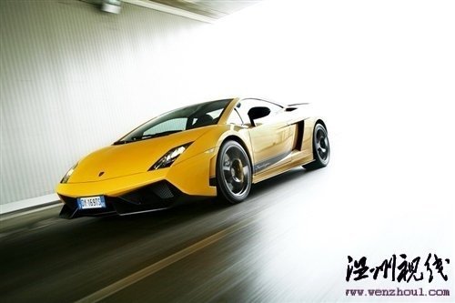 愤怒的公牛 试驾兰博基尼Superleggera 汽车之家