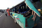 京哈高速公路大巴与货车相撞重大交通事故致8死3伤
