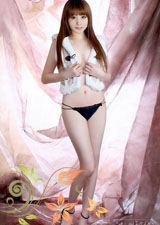 韩国美女图片－美得无可挑剔的韩国美女丁字裤秀完美粉臀和玉腿