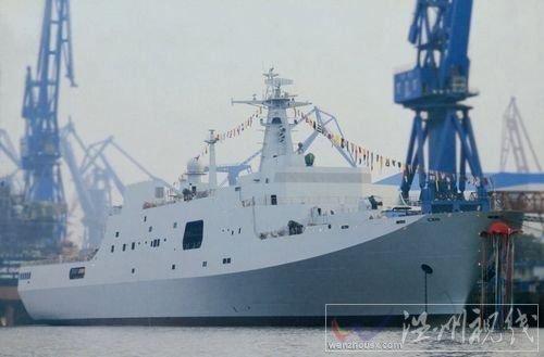 中国海军井冈山号
