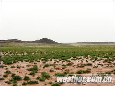 内蒙古近日持续降水 缓了旱情却酿洪灾