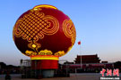 国庆节红灯笼图片 国庆天安门广场布置巨型红灯笼