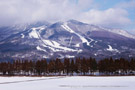 日本风景图片 冬天有积雪日本的风景看起来也很美