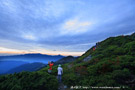 高山风景图片 台湾高山的天空和秋天的山脉风景非常美