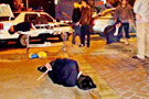2月20日凌晨广州街头上演警匪枪战 广州、佛山警方英勇擒劫匪