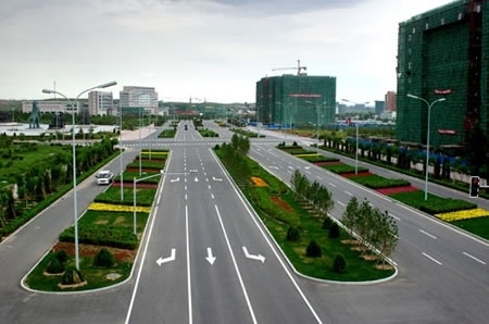 中国最富20大城市排行榜第14名：内蒙古鄂尔多斯市。 
