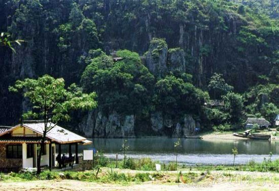 楠溪江太平岩，桂林太平岩哪有如此绝色？