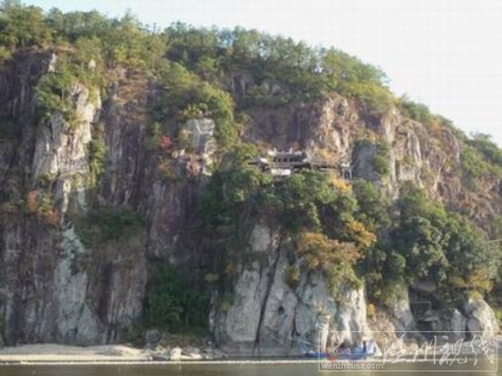 楠溪江太平岩，桂林太平岩哪有如此绝色？