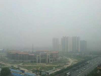 北京20日下午阴天间多云 午后有雷阵雨