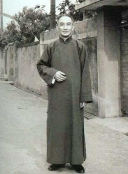 9月29日南怀瑾在苏州太湖太学堂去世