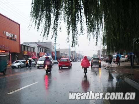 河北保定天气 今日有明显降温降雨天气