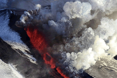 火山喷发高清图片 2012年12月3日俄罗斯堪察加半岛火山喷发