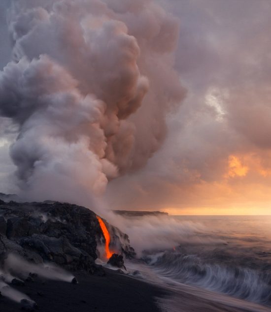 美国摄影师拍摄夏威夷基拉韦亚火山喷发