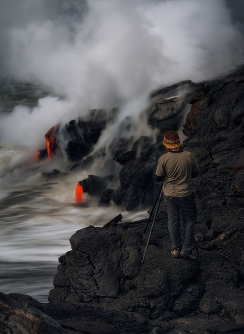 美国摄影师拍摄夏威夷基拉韦亚火山喷发