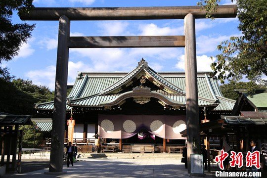 安倍晋三拜鬼,2013年12月26日安倍晋三参拜靖国神社