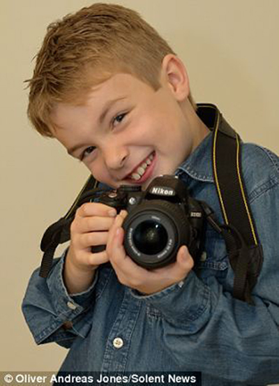 英国6岁摄影师奥利弗