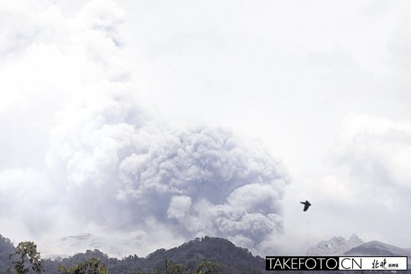 印尼火山爆发