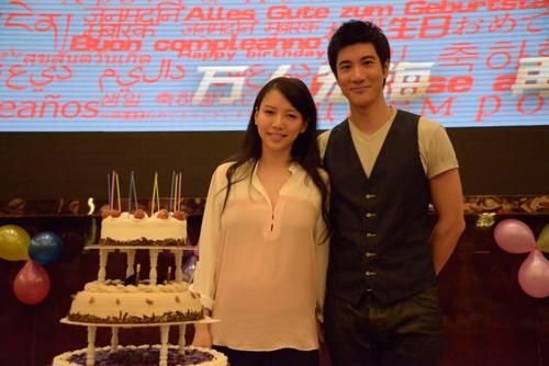 王力宏老婆李靓蕾怀孕5个月照片