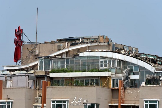 北京最牛违建别墅还在自拆中 耗时十个月仍未拆完