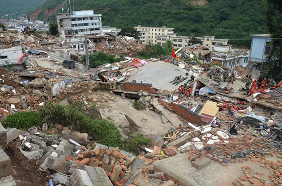 云南地震589人遇难