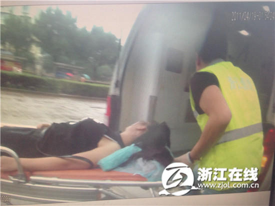 宁波19岁女孩等公交猝死