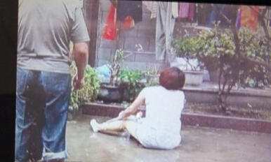 杭州一名3岁小女孩从三楼窗口坠楼