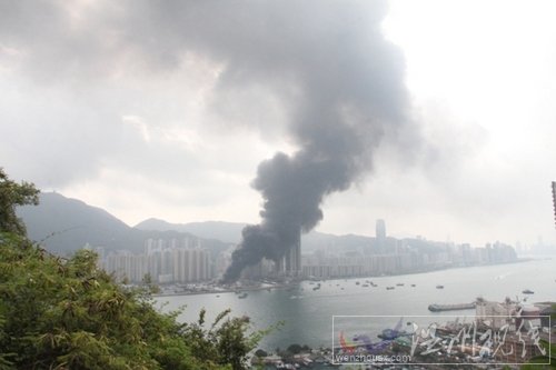 香港维多利亚港失火