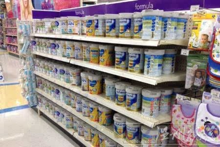 澳洲面临奶粉短缺 澳洲奶粉遭人恶意囤货