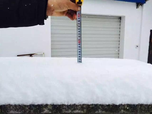 超级寒潮来袭浙江下雪了