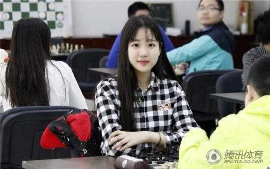 象棋美少女走红