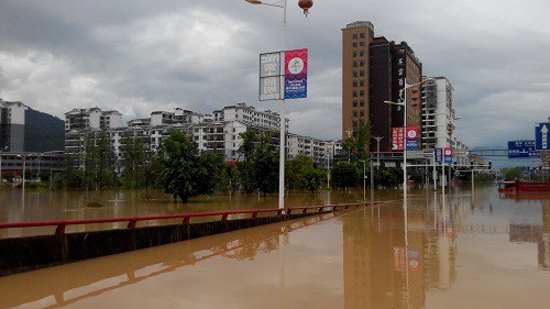 入汛以来长江中下游等地最强降雨致181人死亡失踪