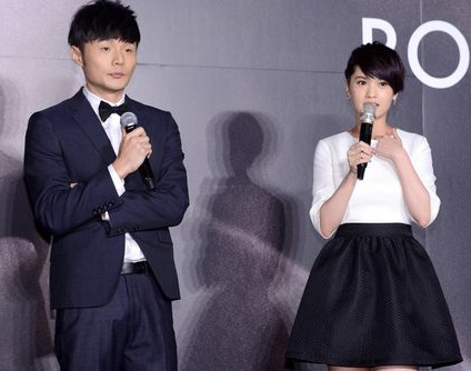 李荣浩公开恋情 与杨丞琳如何产生交集