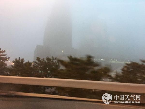 北京大雾天气 雾霾持续