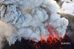 日本新燃岳火山喷发