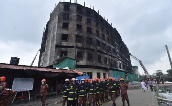孟加拉工厂火灾造成52人死亡
