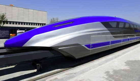 中国最快磁悬浮列车时速600公里，地面最快车辆。