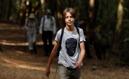 英国11岁男孩拯救地球行动 从英格兰北部步行到伦敦