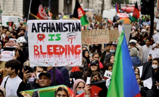 英国伦敦数千人抗议塔利班接管阿富汗