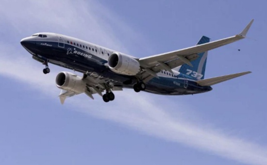 波音737 MAX 在两次坠机事故后在全球范围内停飞 20 个月