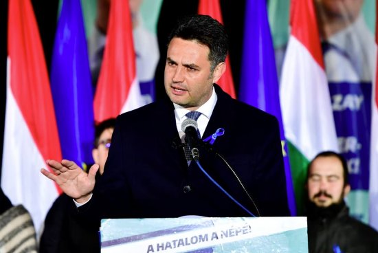 匈牙利反对党领袖承认在周日的选举中失败