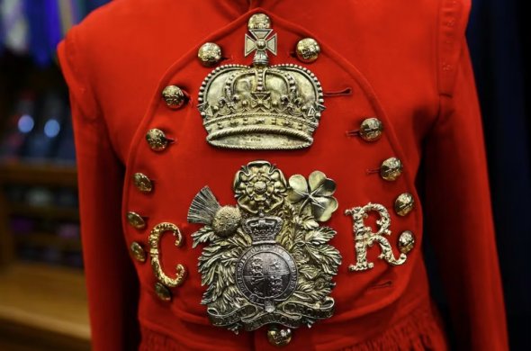 查尔斯国王的加冕典礼非常适合伦敦萨维尔街的裁缝