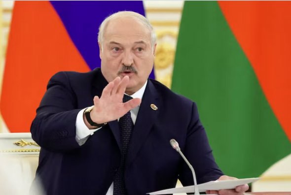 白俄罗斯总理在仪式上取代卢卡申科引发猜测