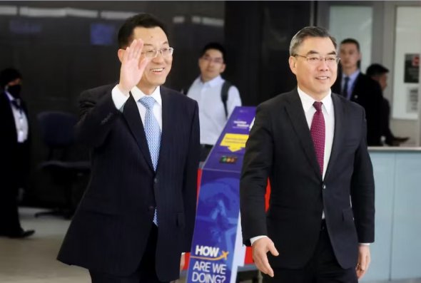 中国新任驻美大使抵达纽约