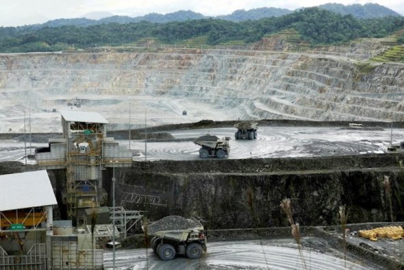 巴拿马下令停止新的采矿项目
