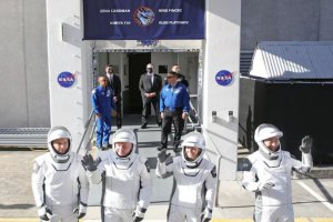 SpaceX Crew-10宇航员开始