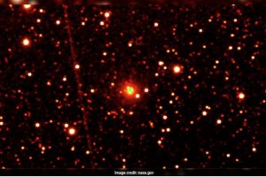 天体物理学家称彗星
