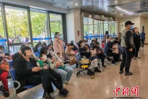 流感高发有医院患者