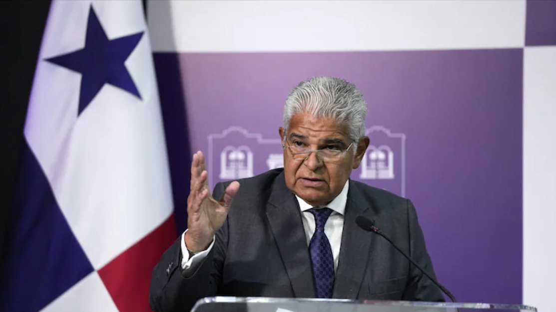 巴拿马总统表示：“不存在未经授权的军事存在”。