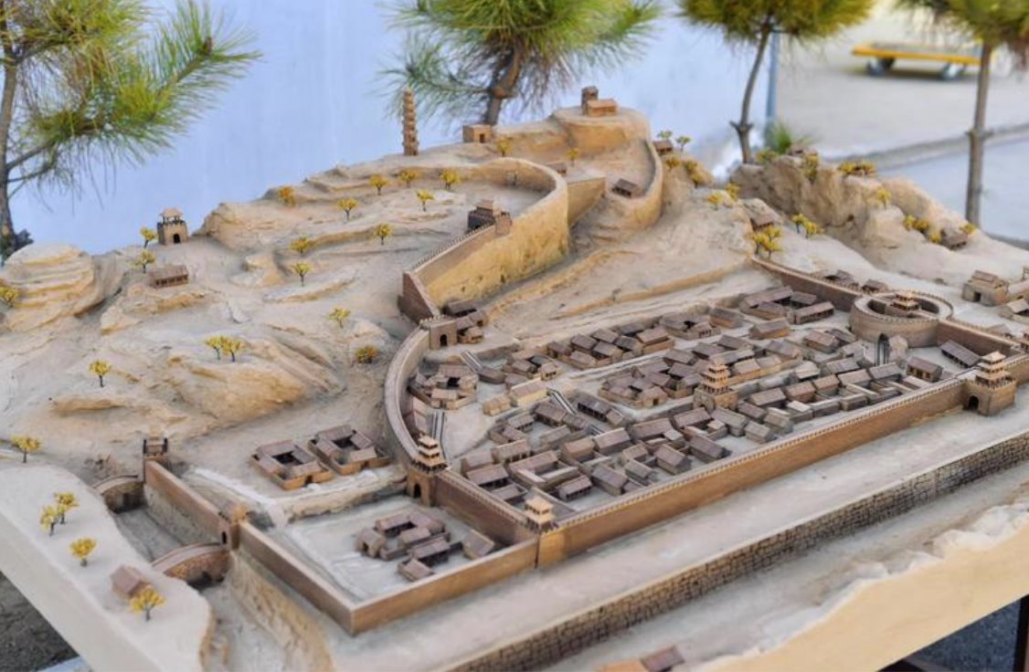 山西发现一座距今4300年“宫城”